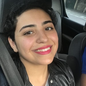 LOUBNA - Prof de bureautique - Courbevoie