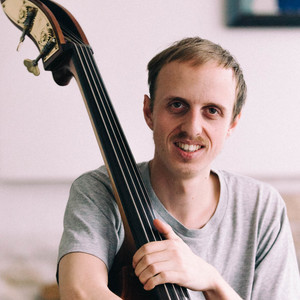 Ferdinand - Prof de basse - Paris