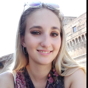 Astrid - Prof de philosophie - Bagneux