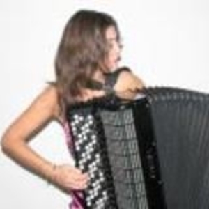 Caroline - Prof d'accordéon - Six-Fours-les-Plages