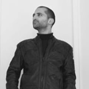Charly - Prof de biologie - Lyon