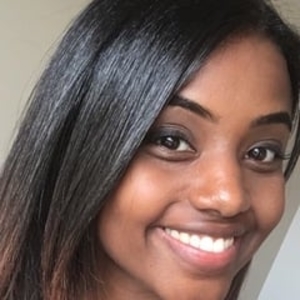 Mariam - Prof d'anglais - Camaret-sur-Aigues