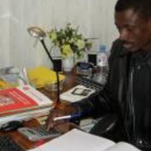 KOUADIO - Prof d'anglais - Évry-Courcouronnes