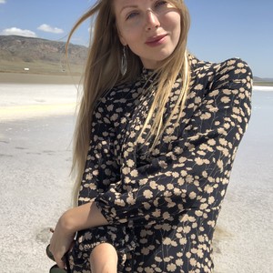 Elena - Prof d'anglais - 