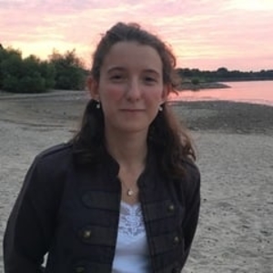 Eve - Prof d'anglais - Riom