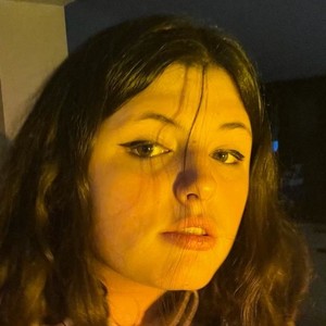 Manon - Prof d'anglais - Romorantin-Lanthenay