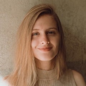 Oleksandra - Prof d'anglais - Paris