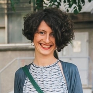 Elena - Prof d'histoire de l'art - Paris