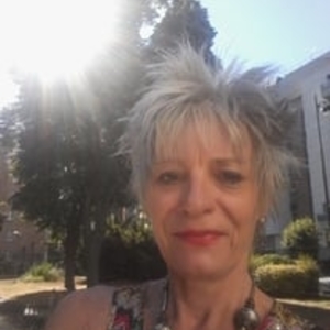 Jacqueline - Prof de peinture - Paris