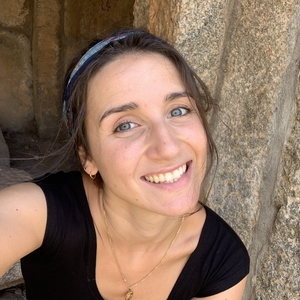 Loretta - Prof de yoga - Paris 17e