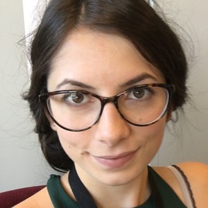 Ioana - Prof d'initiation informatique - Koekelberg