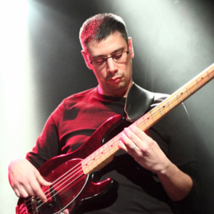 Benoît - Prof d'instruments à cordes - Villeurbanne
