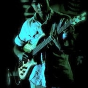 Oswaldo - Prof de basse - Paris