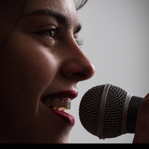 Charlotte - Prof de chant - Paris