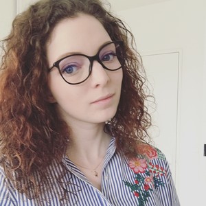 Lisa - Prof de physique - chimie - Tours