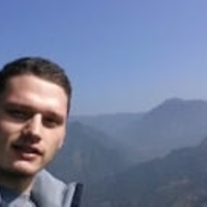 Umut - Prof de chinois - Y