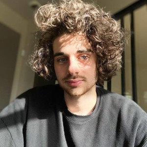 Raphaël - Prof de composition - Saint-Nom-la-Bretèche