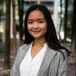 Céline - Prof d'initiation informatique - Lausanne