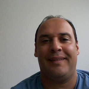 Larbaoui - Prof d'arabe - Nantes
