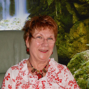 Dany - Prof de couture - Neuville-en-Ferrain