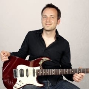 Cyrille - Prof de guitare - Paris