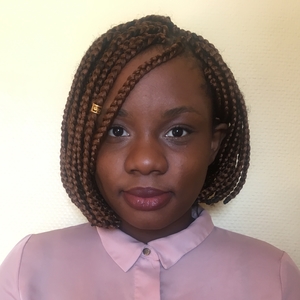 Carla - Prof d'initiation informatique - Champigny-sur-Marne