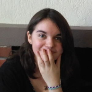 Manon - Prof de piano - Démouville
