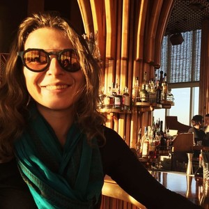 Carole - Prof de droit civil - Paris