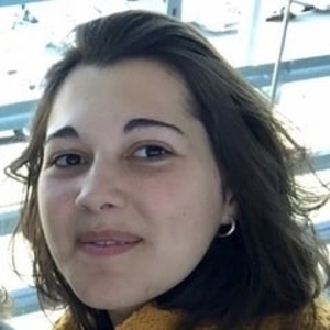 Anne-Louise - Prof de droit - La Ciotat
