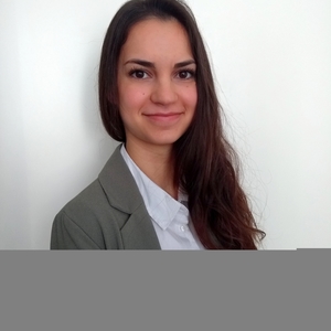 Thea - Prof de droit - Lyon