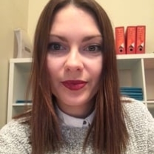 Emilie - Prof de droit public - Paris