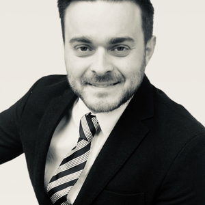 Simon - Prof d'économie - Saint-Loubès
