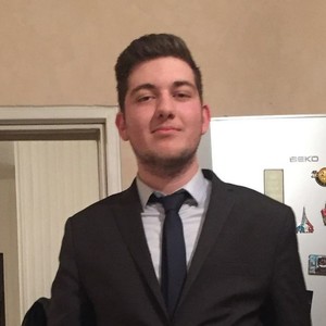 Joseph - Prof d'économie - Strasbourg