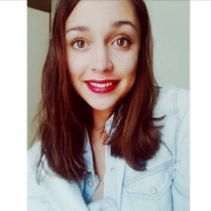 Manon - Prof d'économie - Lille