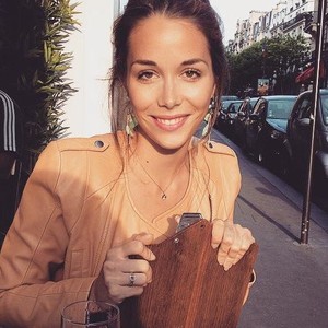Sara - Prof d'économie - Cergy