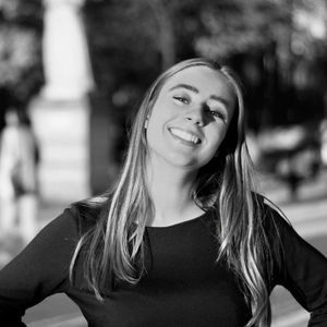 Aurore - Prof d'économie - Paris