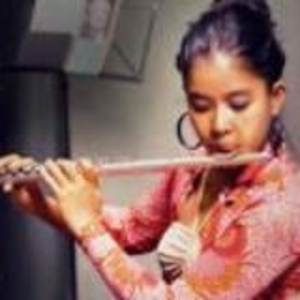 Ratna indira - Prof de flûte - Paris
