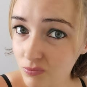 Stephanie - Prof de français - Bussac-Forêt