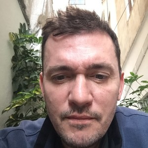 David - Prof de français - Saint-Quentin-la-Tour