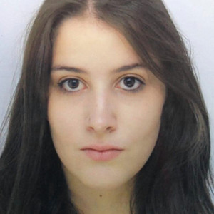 Maya - Prof de sciences sociales - Paris