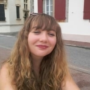 Julie - Prof d'aide aux devoirs - Pessac