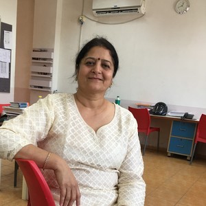 REENA - Prof de langue et littérature françaises - Vadodara