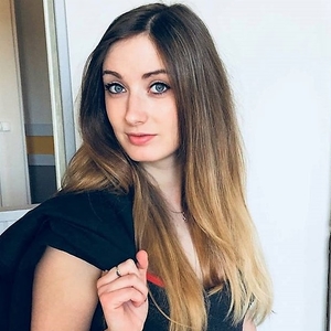 Aline - Prof de français - Saint-Estève