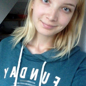 Emeline - Prof de français - Valenciennes