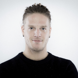 Romain - Prof de logiciels - Paris