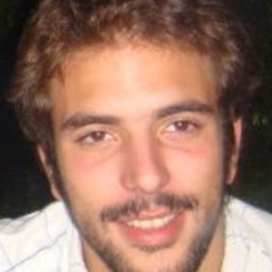 Aguirre - Prof d'instruments à cordes - Paris