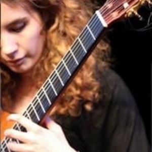 Clara - Prof de guitare - Saint-Louis