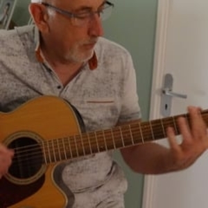 Pierre - Prof de guitare - Valence