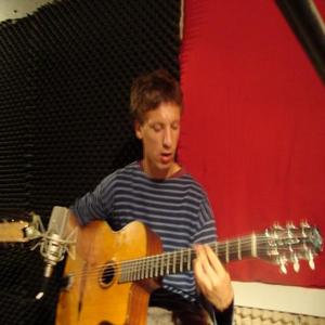Tanner - Prof d'instruments à cordes - Paris