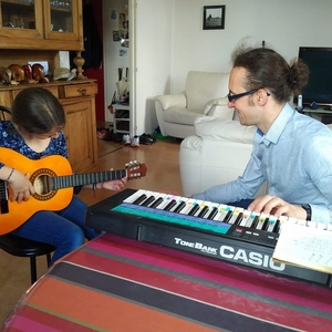 JEO - Prof de guitare - Carrières-sur-Seine